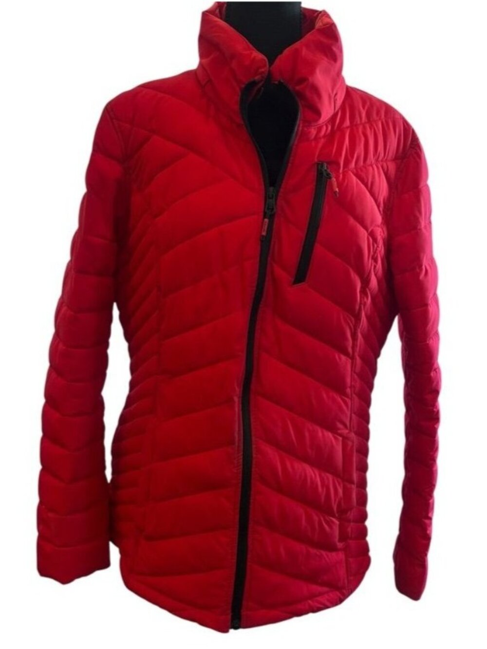 Nautica Womens Red Quilted Puffer Jacket With Black Accents & Zip Front Closure